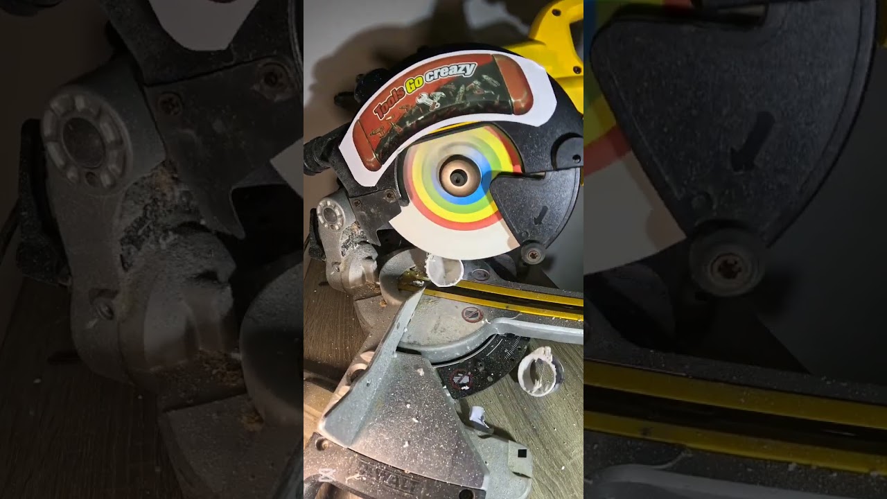 DeWalt mitre saw stuf Vs stuff 