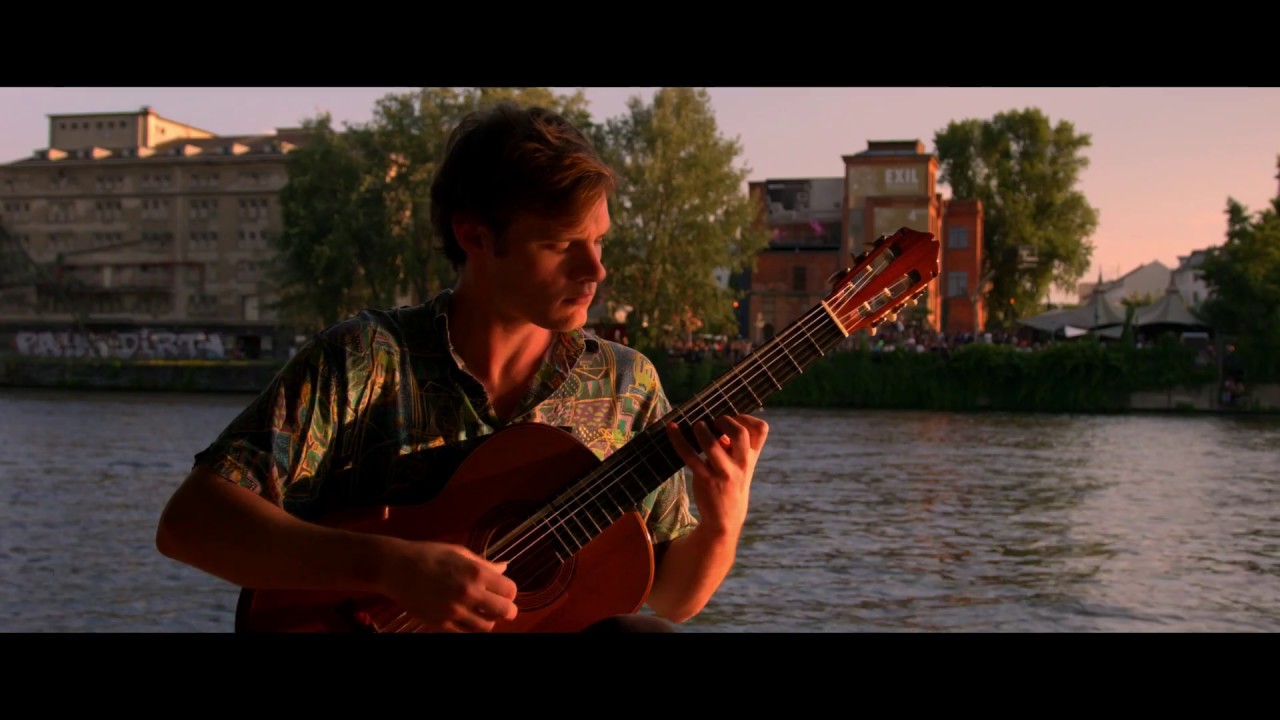Andrew Blanch | Galeron by Vicente Emilio Sojo | Open Strings Berlin