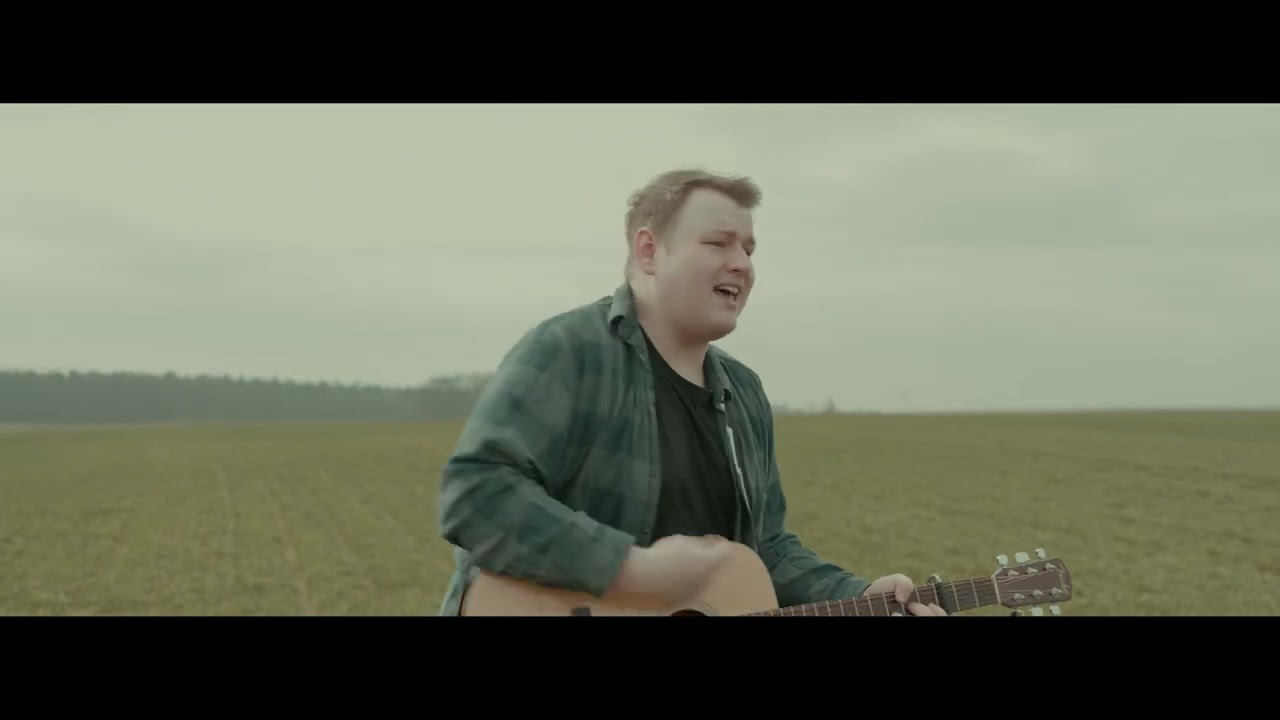 Grundhass feat. Sebastian Madsen - Tag am See (offizielles Video)