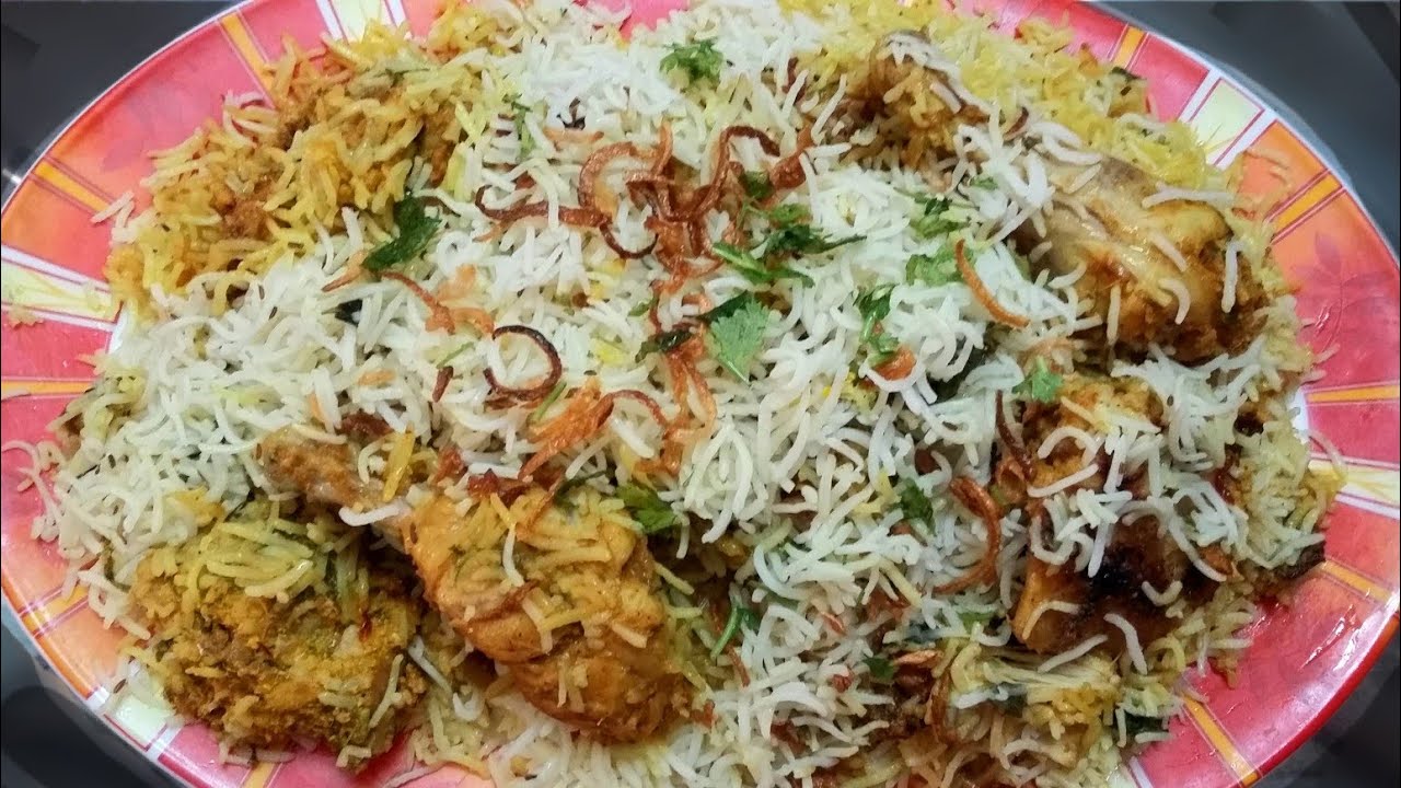 Hyderabadi Chicken Dum Biryani by *VAJIHA'S KITCHEN*👌😊