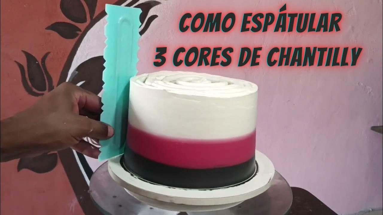 Como espátular 3 cores de chantilly no bolo sem manchar. Decoração bolo do Flamengo