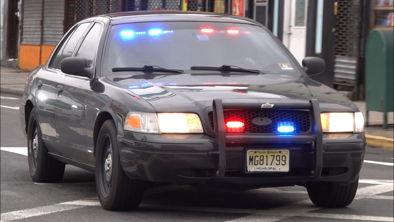 Jersey City Police Department Unmarked Crown Victoria Responding 1/29/24