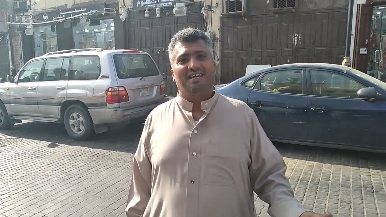 باب مكة التاريخي وسوق باب مكة في مدينة جدة