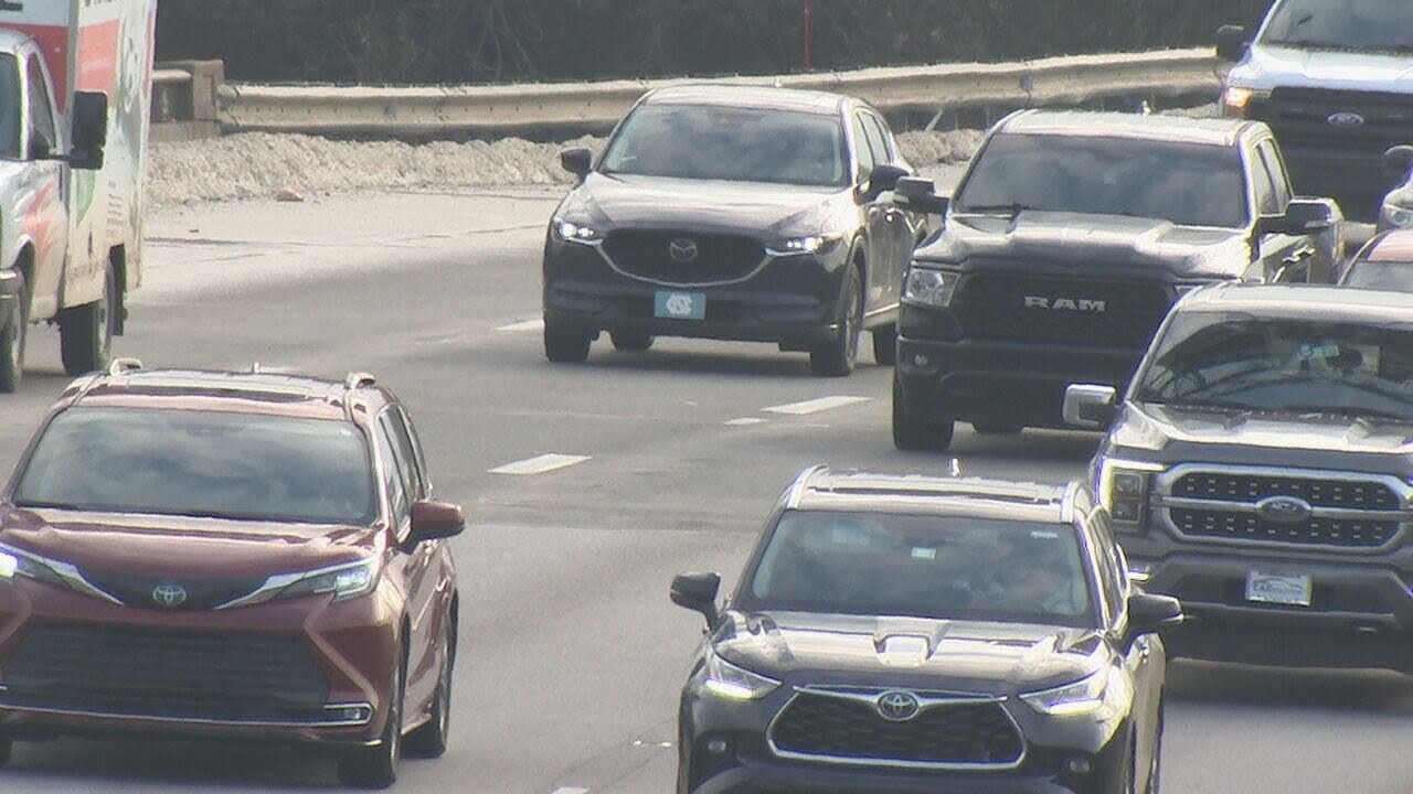 McCrorey Heights residents seek governor’s intervention on I-77 toll lanes | WSOC-TV
