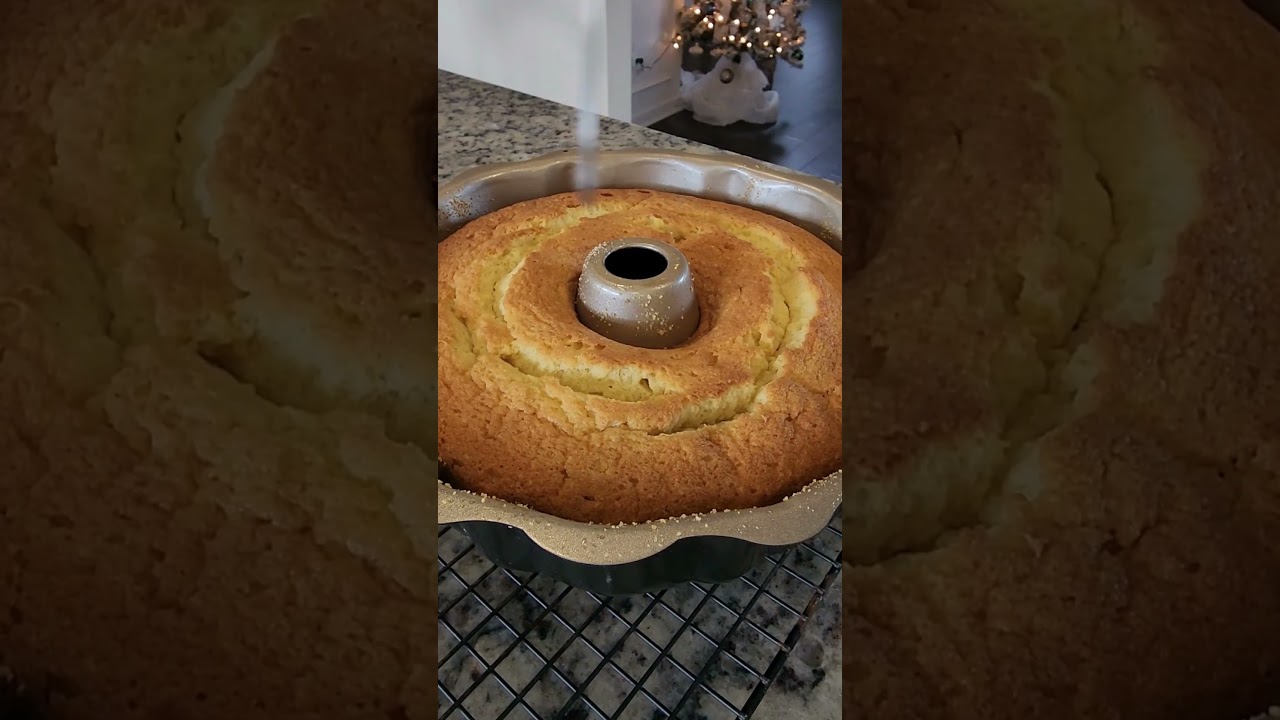 Этот ромовый кекс просто невероятно опасен! #рецепт #десерт #шорты
