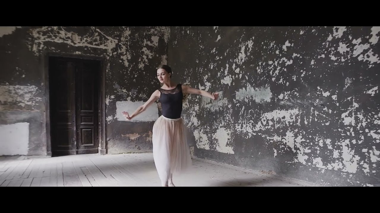 Igor Fedotov & Stewart Dudley - HOW SHE MOVES