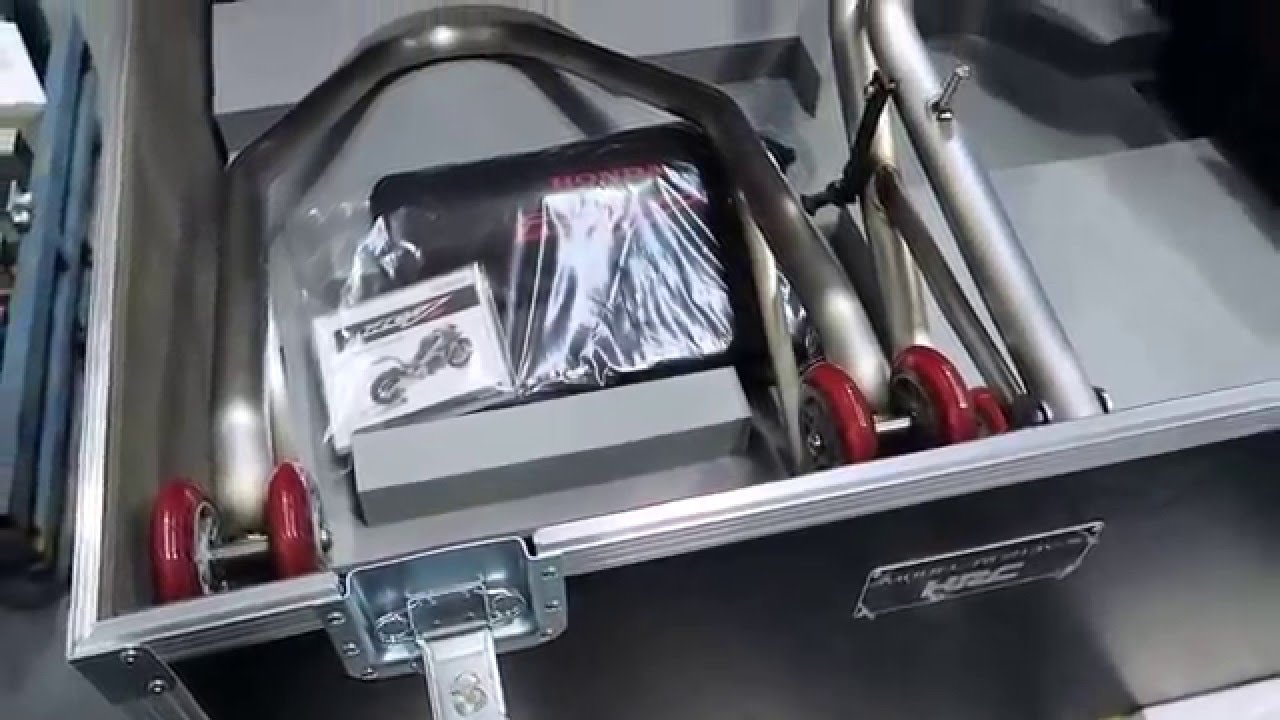 Honda RC213V-S Sports Kit Unboxing