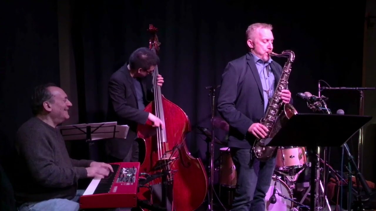 Michael Weiss Quartet ~ Cherokee [live - cover]