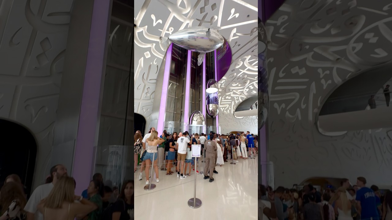 Amazing Dubai Museum of the Future #dubai #travel #dubailfe #dubaimuseumofthefuture