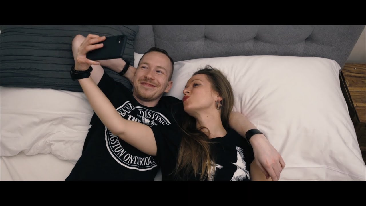 ZOSTRA - STEJNÉ TO UŽ NEBUDE feat. JOHANKA (oficiální videoklip 2021)