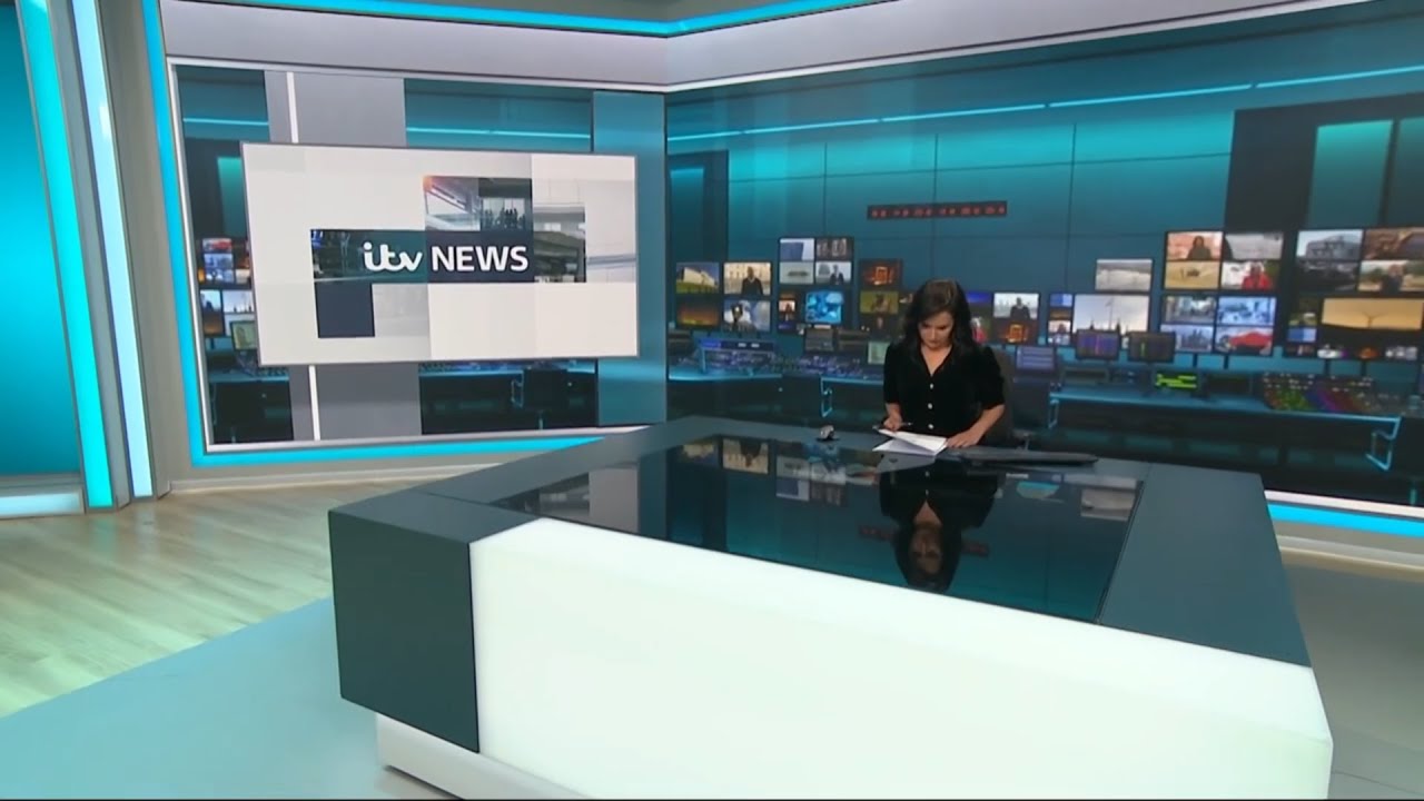 ITV1 : ITV Lunchtime News and ITV News London (New Studio - Video wall Screen) - 5 January 2026