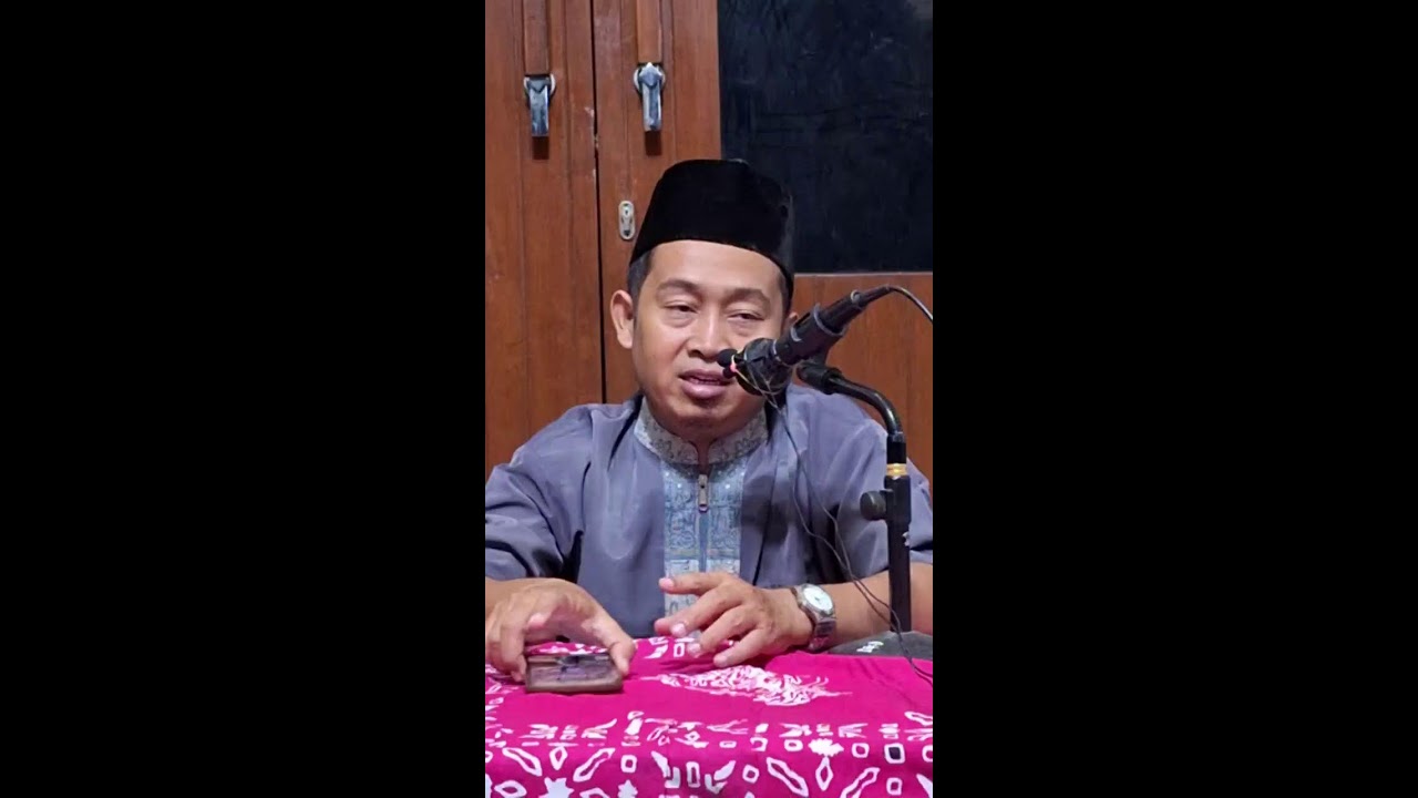 Ustadz Mujiman Di Masjid Darussalam Gambrengan Trimurti Srandakan Bantul