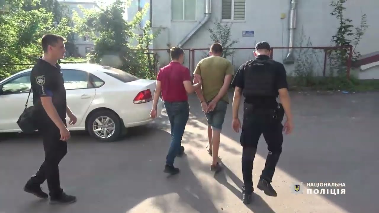 У Сумах поліцейські затримали чоловіка за сексуальне насильство щодо дитини