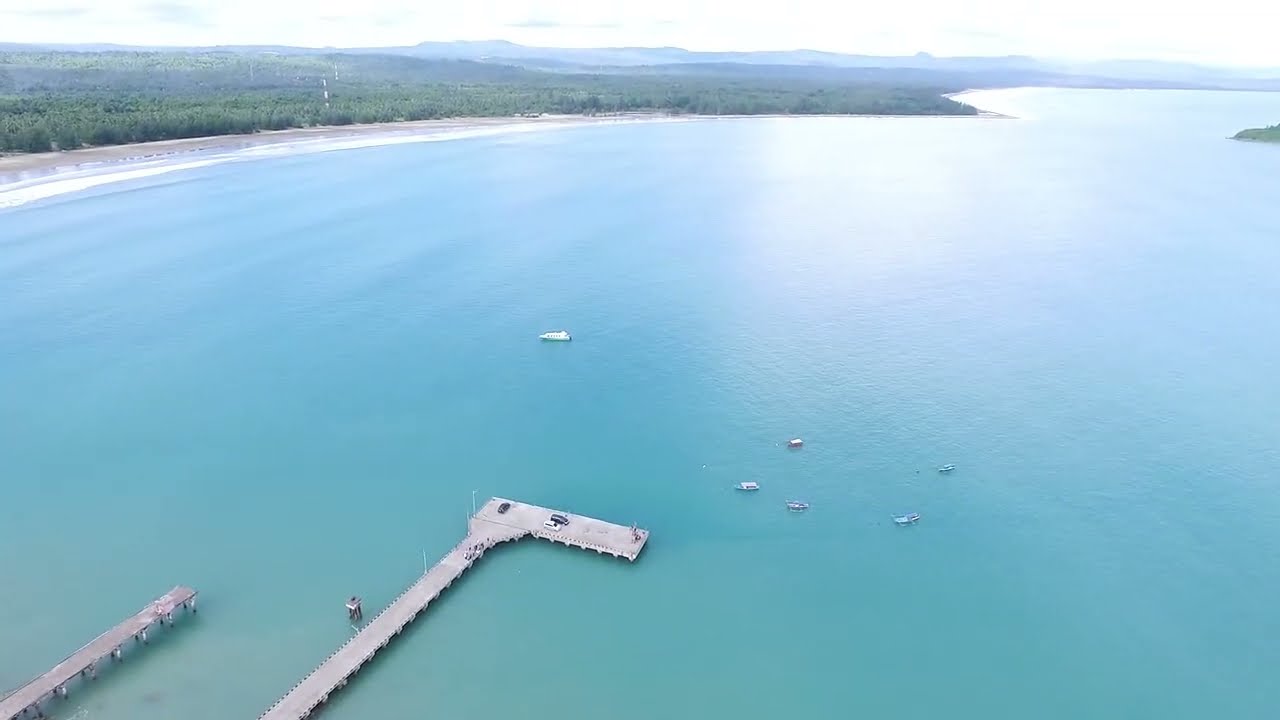Pelabuhan Regional Sirombu