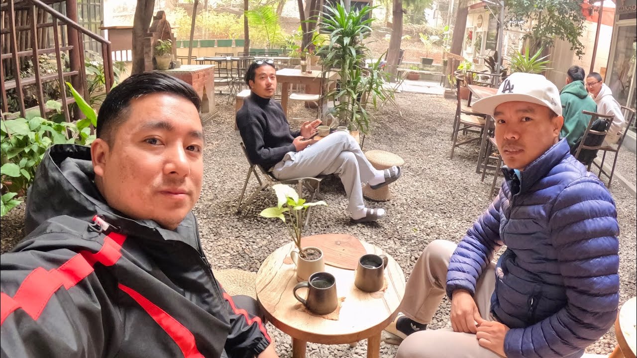 SLOW MORNING COFFEE AT KARMA | BOUDHA