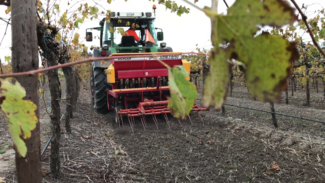 DUNCAN VINEYARD SEEDER - Auction Friday 28th May 2021