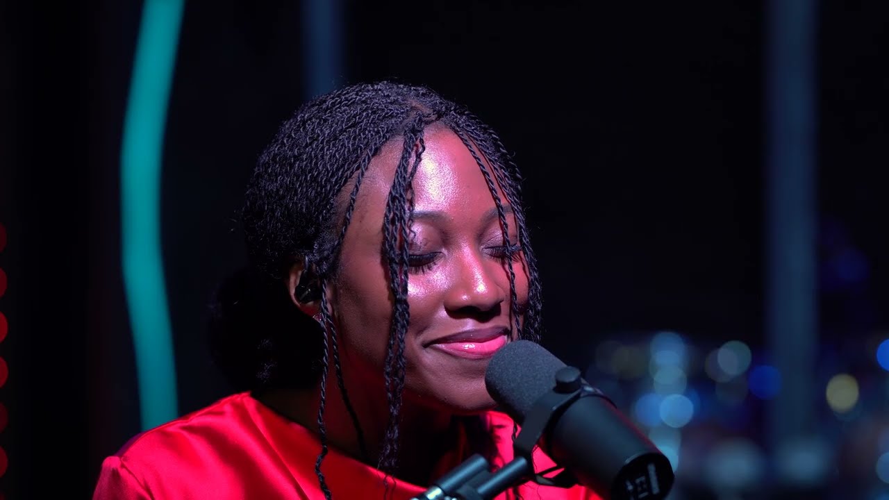 Open the eyes of my heart | I see Jesus (In His Presence Worship Session) - Chioma Nwibe