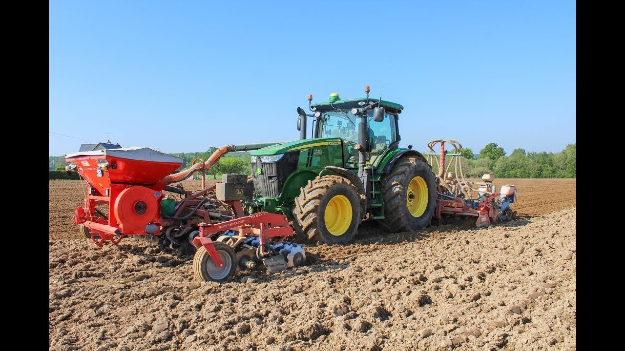 Semis maïs | JOHN DEERE 7200R | CUMA L'Argentréenne