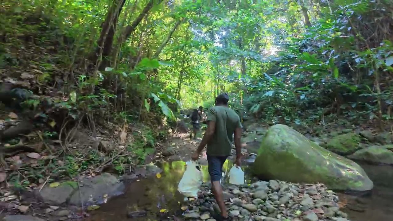 Fish Broth w Bajan Brothers at Three Pond Falls Vermont St. Vincent and The Grenadines 🇻🇨🇧🇧