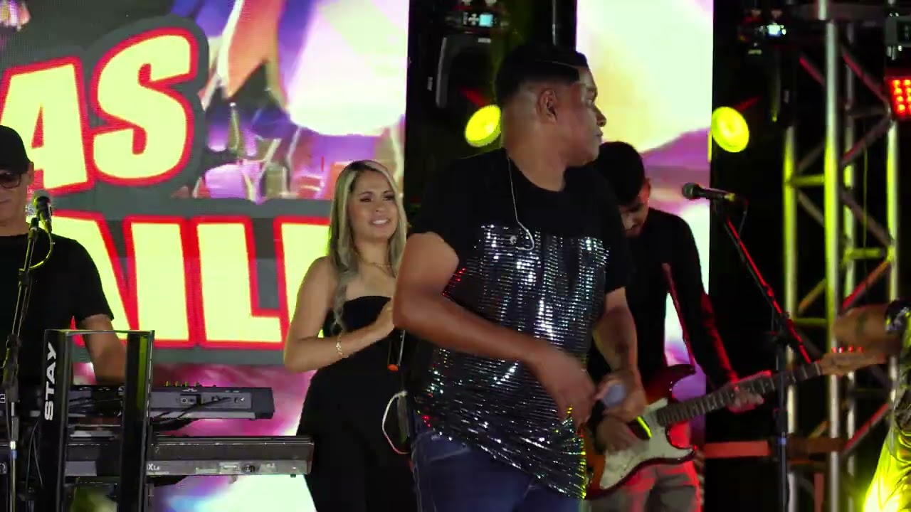 OS FERAS DO BAILE / POUT PORRI  / MALA DO CARRÃO/ ELA VAI DANÇAR/ ABRE ABRE