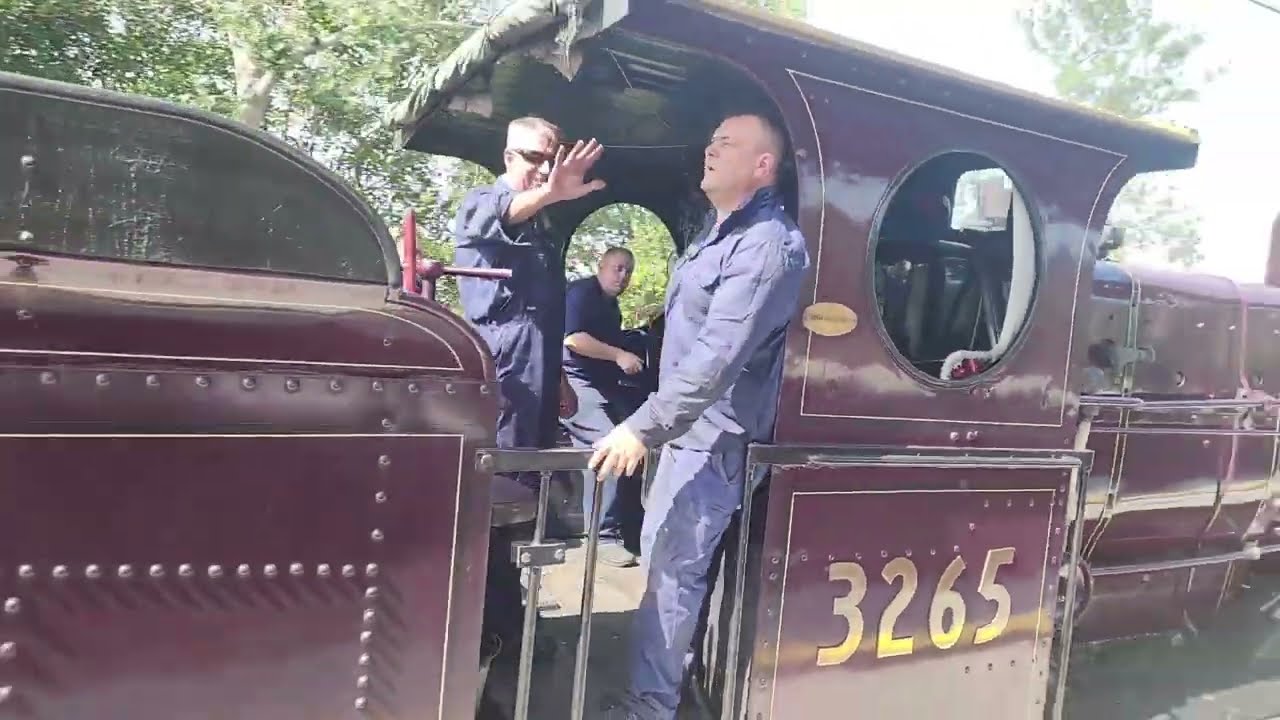 Locomotive 3526