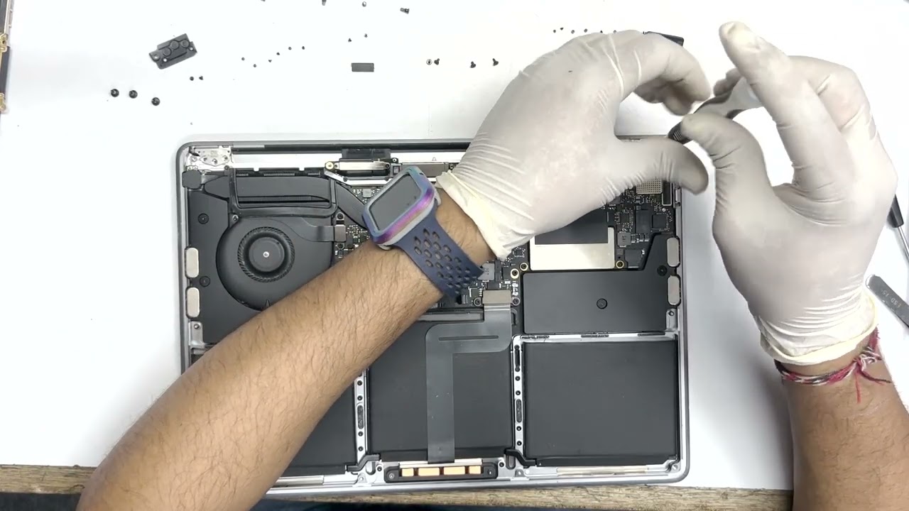 2015 MacBook Pro Screen Replacement | Quick Fix Townsville | Queensland