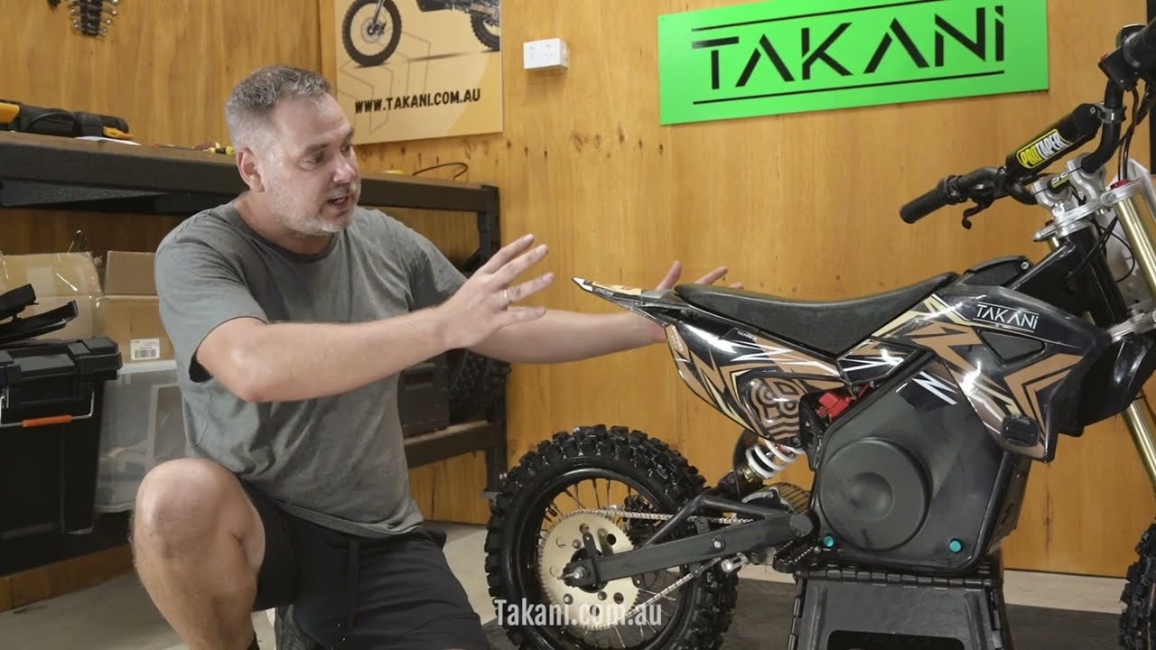 TAKANI - Electric Dirt Bike - How To - clean the chain