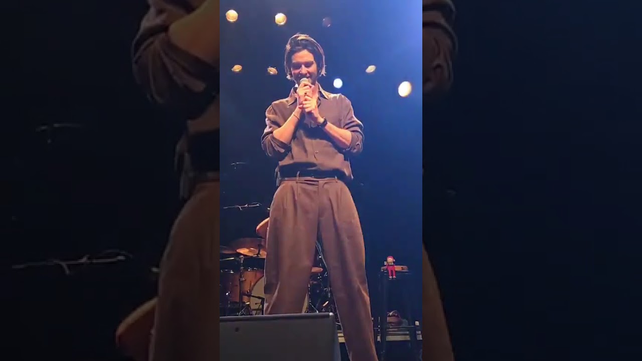 Ben Barnes | Wrapped Up In You Christmas Tour | El Rey | December 7th, 2025 | Three New Hearts/Oasis