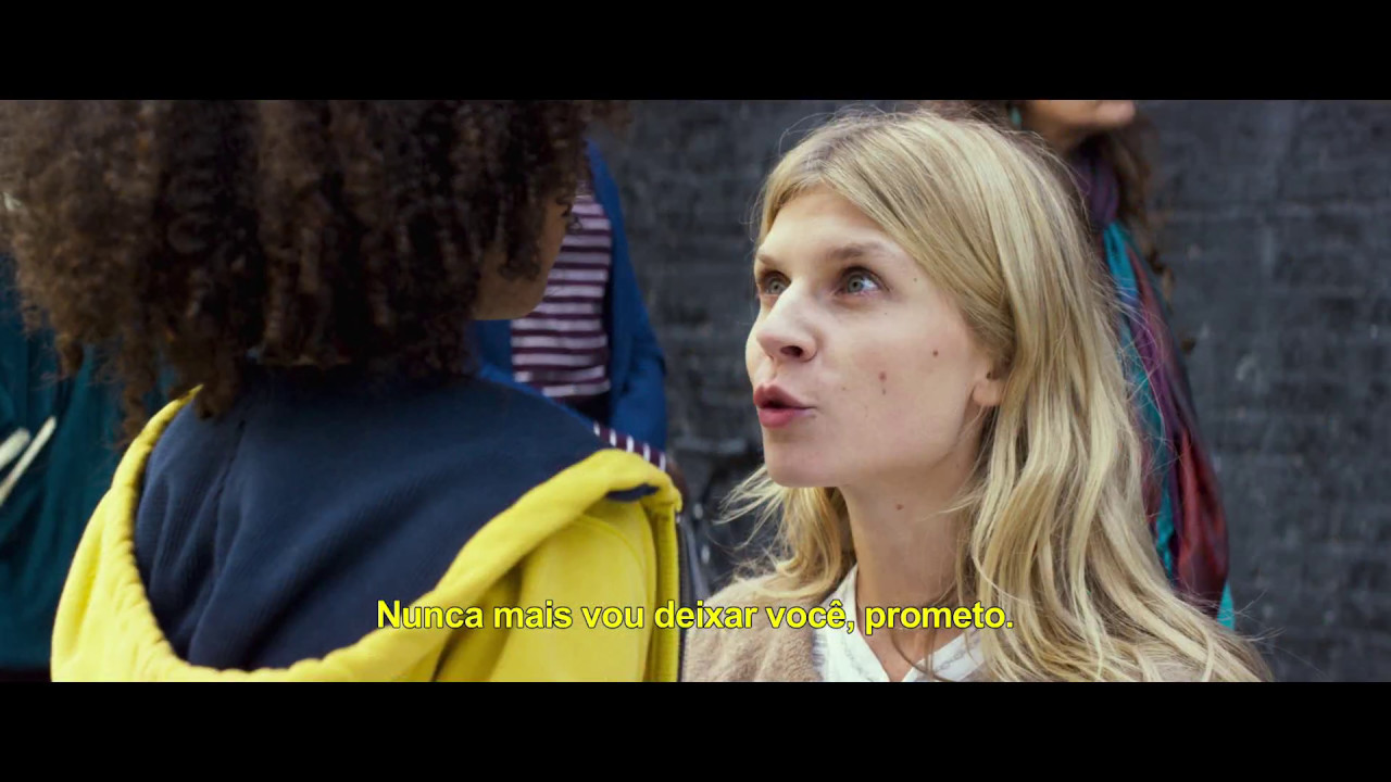 Uma Fam&iacute;lia de Dois | Trailer Oficial Legendado