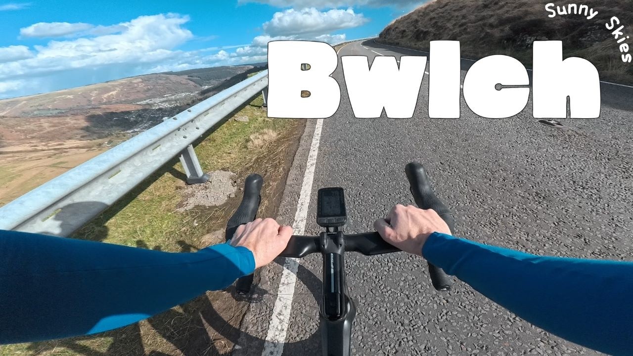 Sunny Skies Over the Bwlch