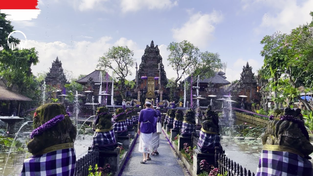 Relaxing Bali Walking Tour 🇮🇩 | Ubud Water Palace & Sacred Monkey Forest Sanctuary in 4K HDR