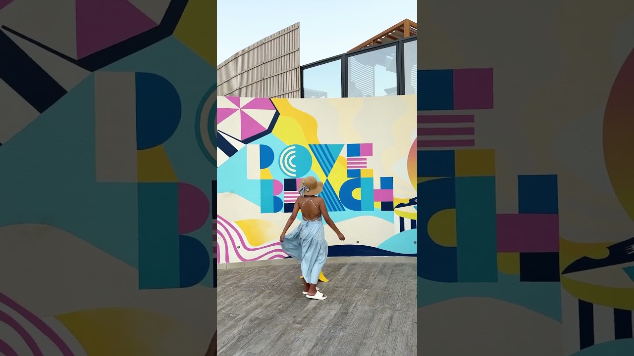 Staycation in Rove La Mer - cool but affordable hotel in Dubai #dubai #staycation #rovehotel #UAE