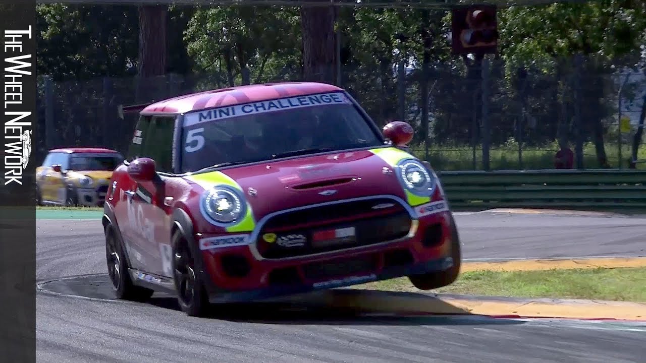 MINI Challenge Imola 2019