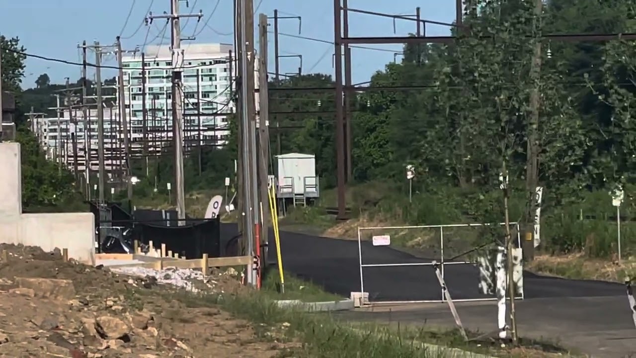 Septa silverliner V passing by Washington st at Conshohocken PA 6/10/24