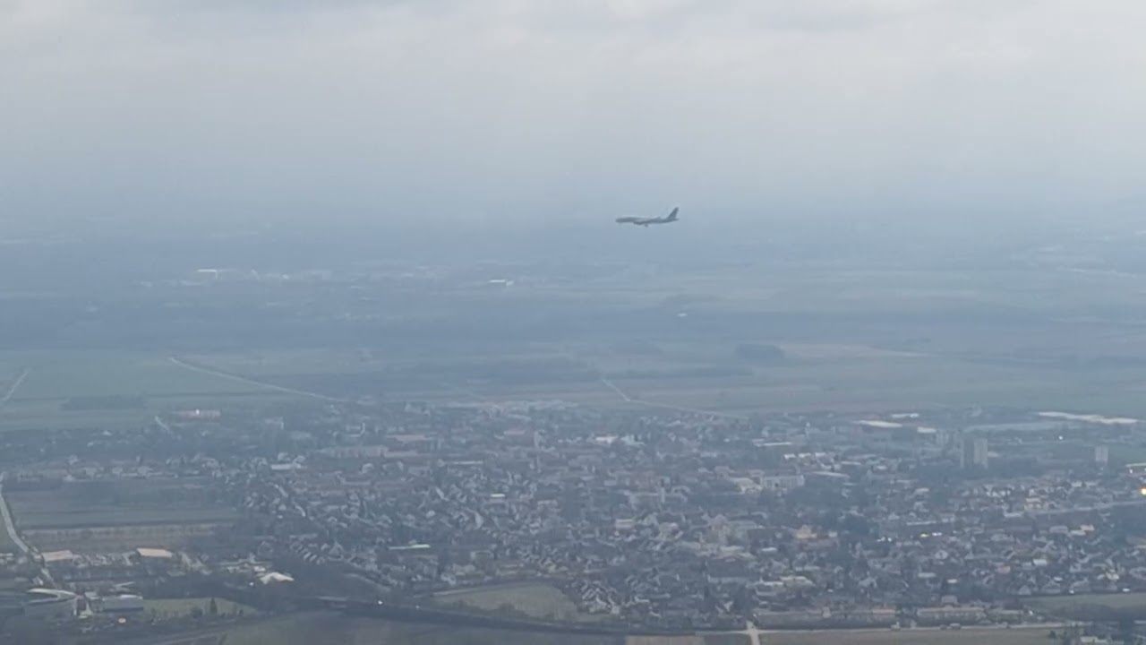 Almost parallel landing in Munich