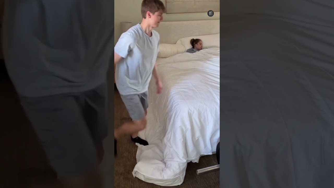 This Husband Finally Won the Blanket War