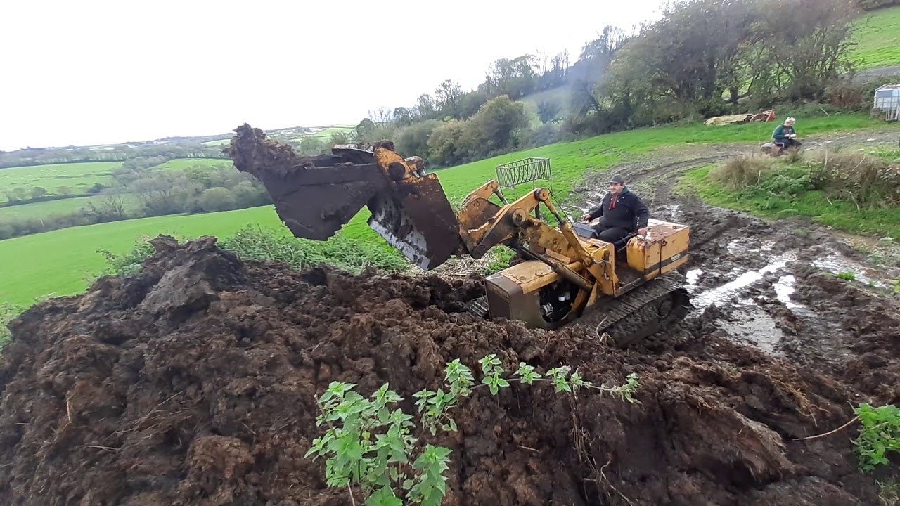 The international 125b series 2 drott in the muck