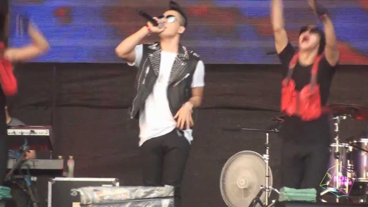 TAEYANG 태양 - fancam - Break down - 200110805_Pentaport rock festival