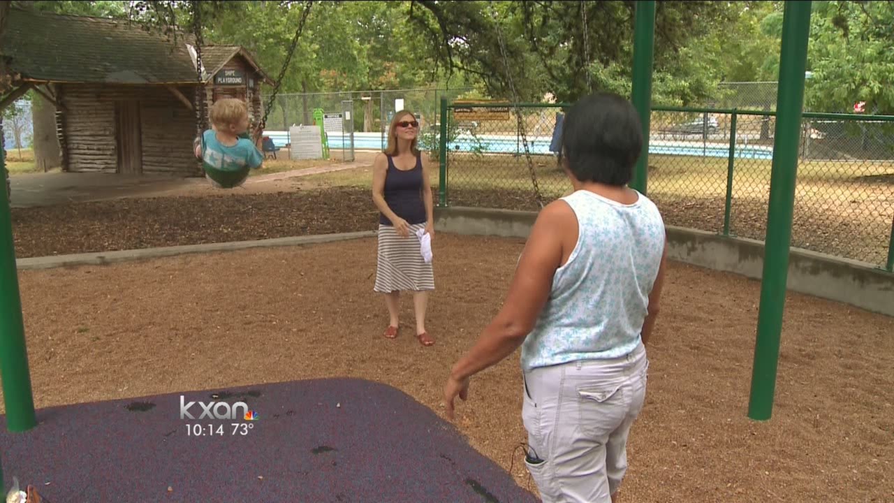 &lsquo;Exclusively for white people&rsquo; : a history of segregation in Austin neighborhoods