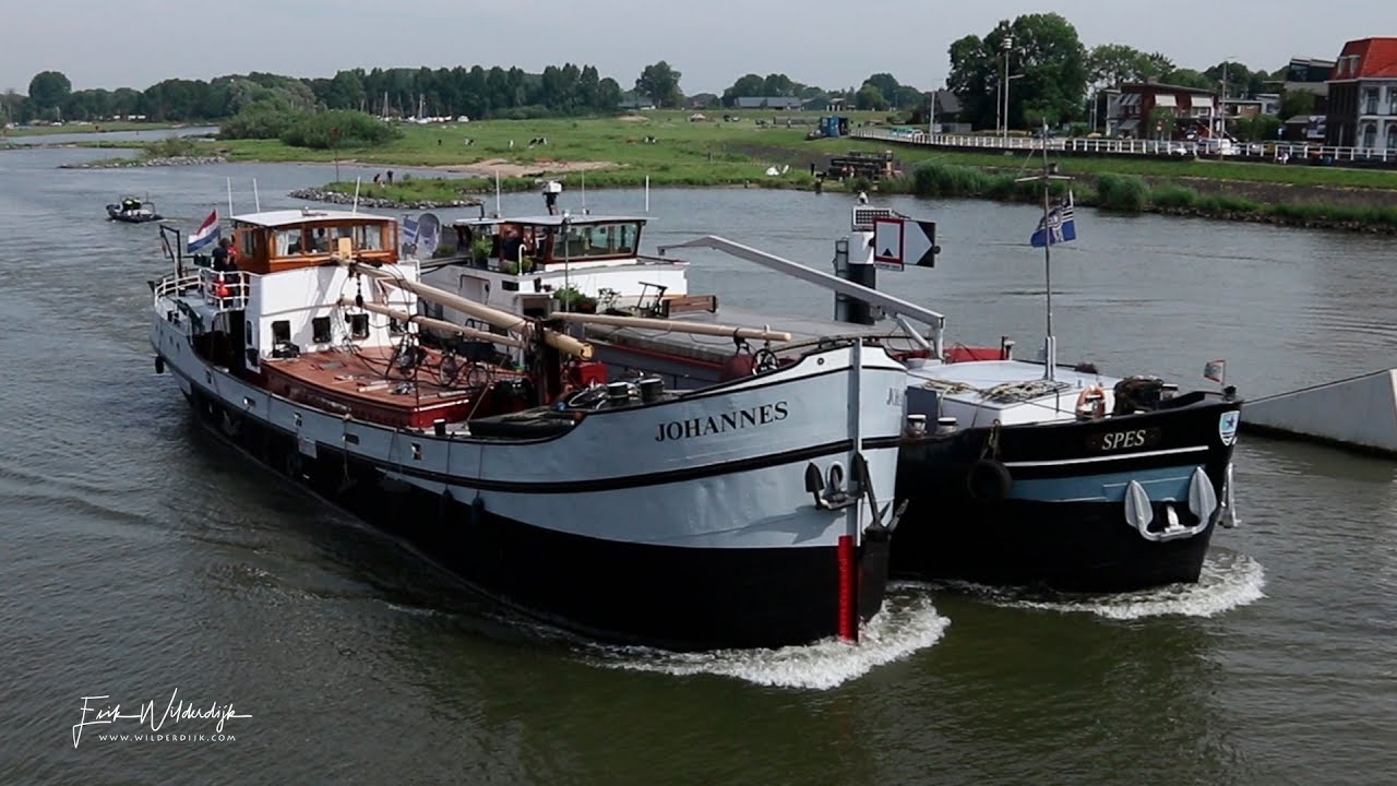Oud kustvaarder Johannes op de IJssel bij Kampen