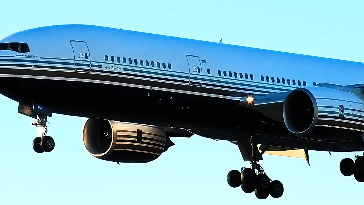 RARE Privilege Style Boeing 777-219(ER) at Lisbon Airport | Landing & Takeoff ✈️🔥