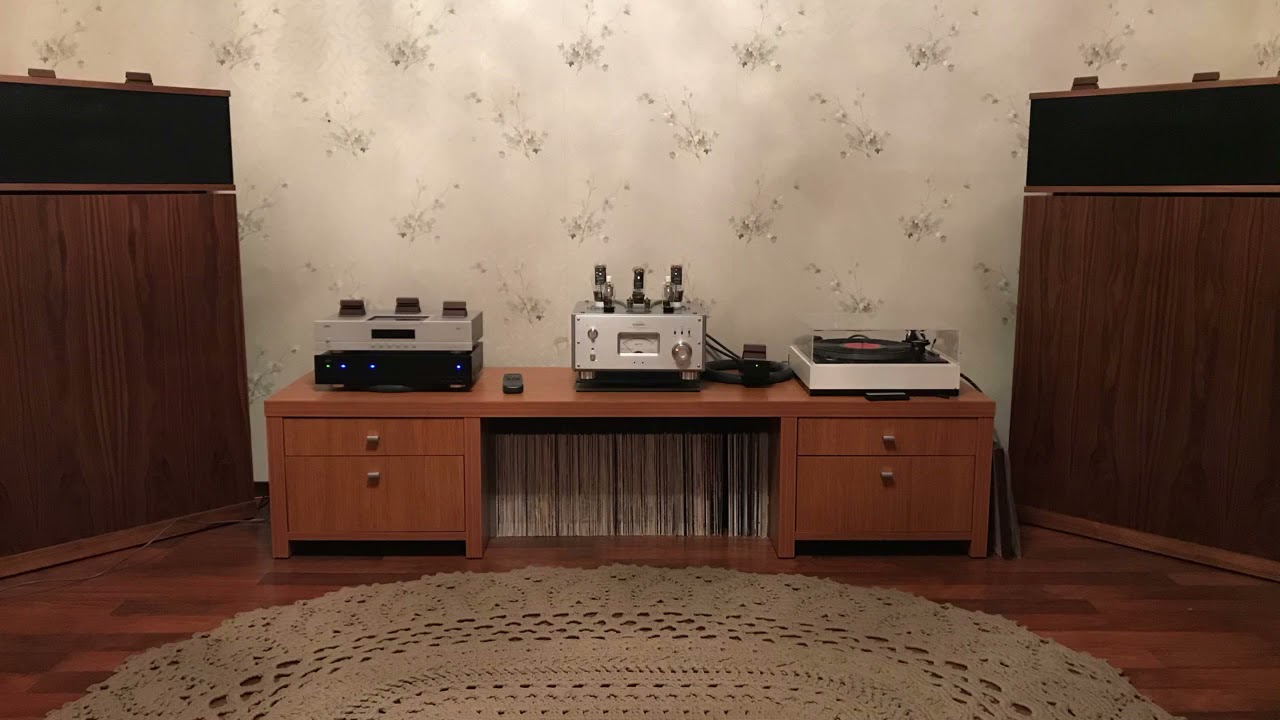 Miles Davis - Line Magnetic LM-210IA - Klipschorn