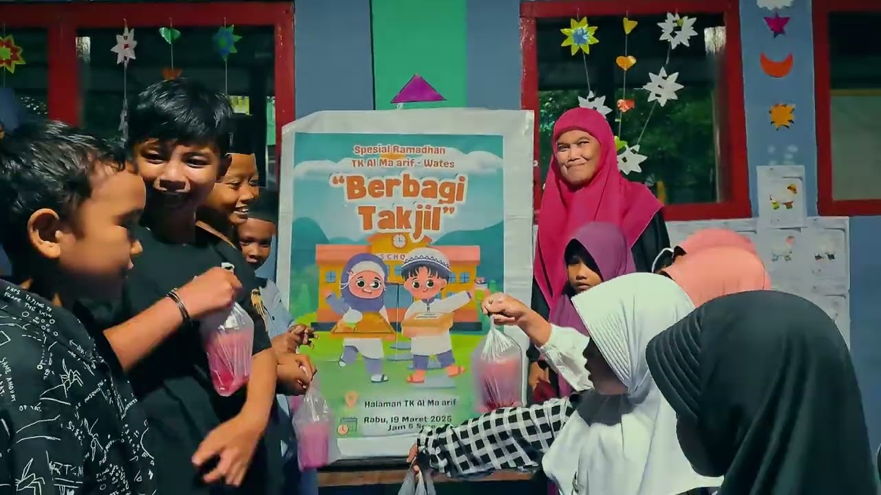 Berbagi Takjil TK Almaarif waters