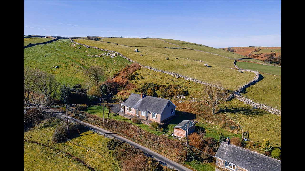 Bryntirion, Rhoslefain, Tywyn, Gwynedd, LL36 9NH