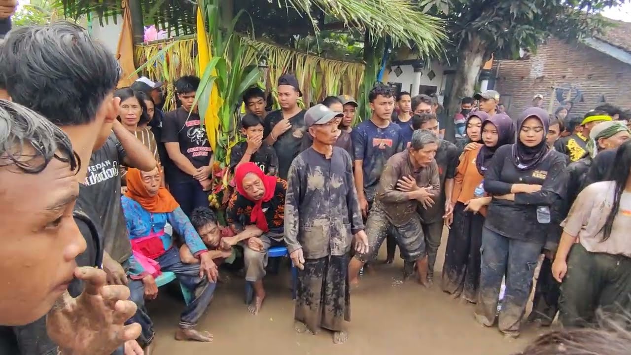 Ritual adat keboan Aliyan Sukodono 2025