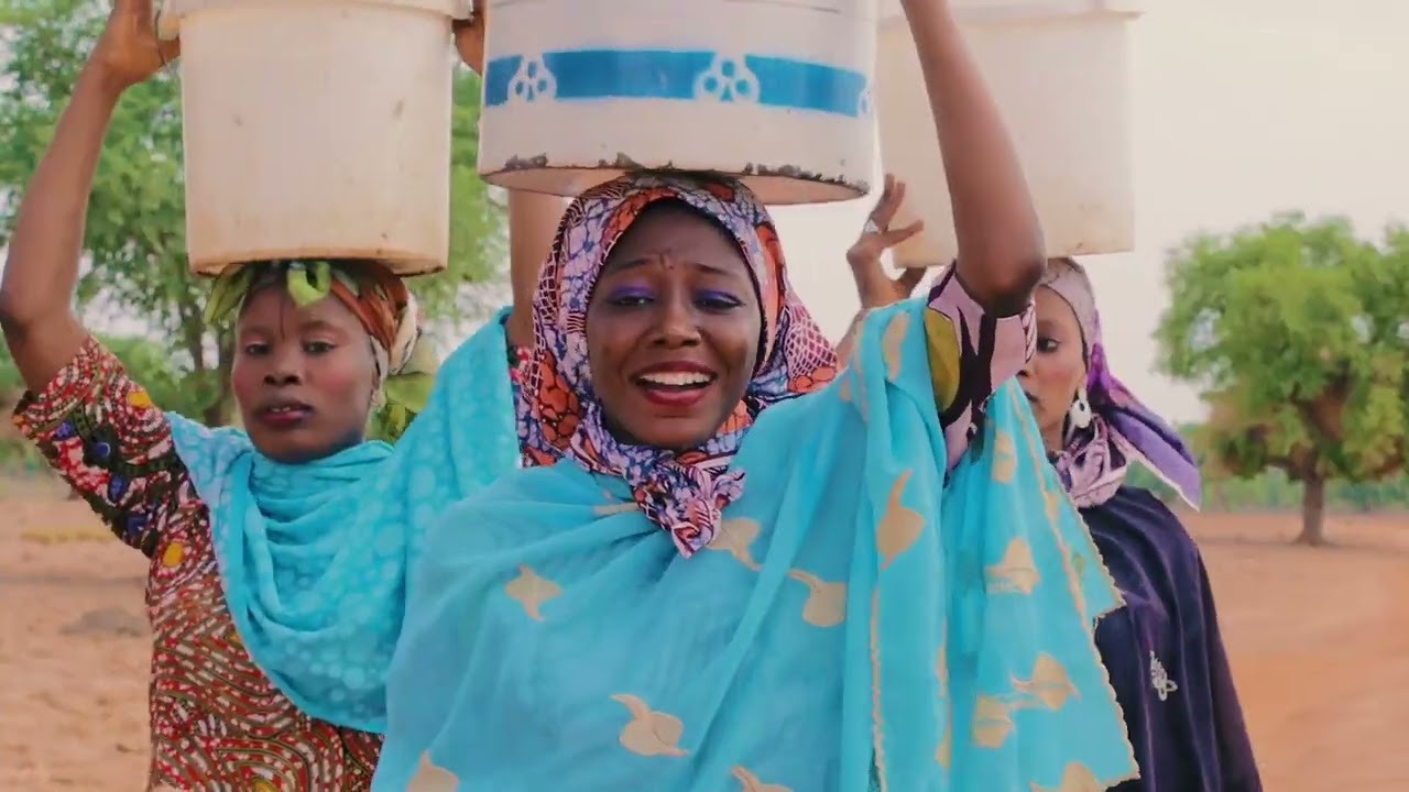 Sabuwar wakar Sayyada maimuna misau (Bakuraishiya) Ta yaban manzan Allah (S.A.W) video Song 2023