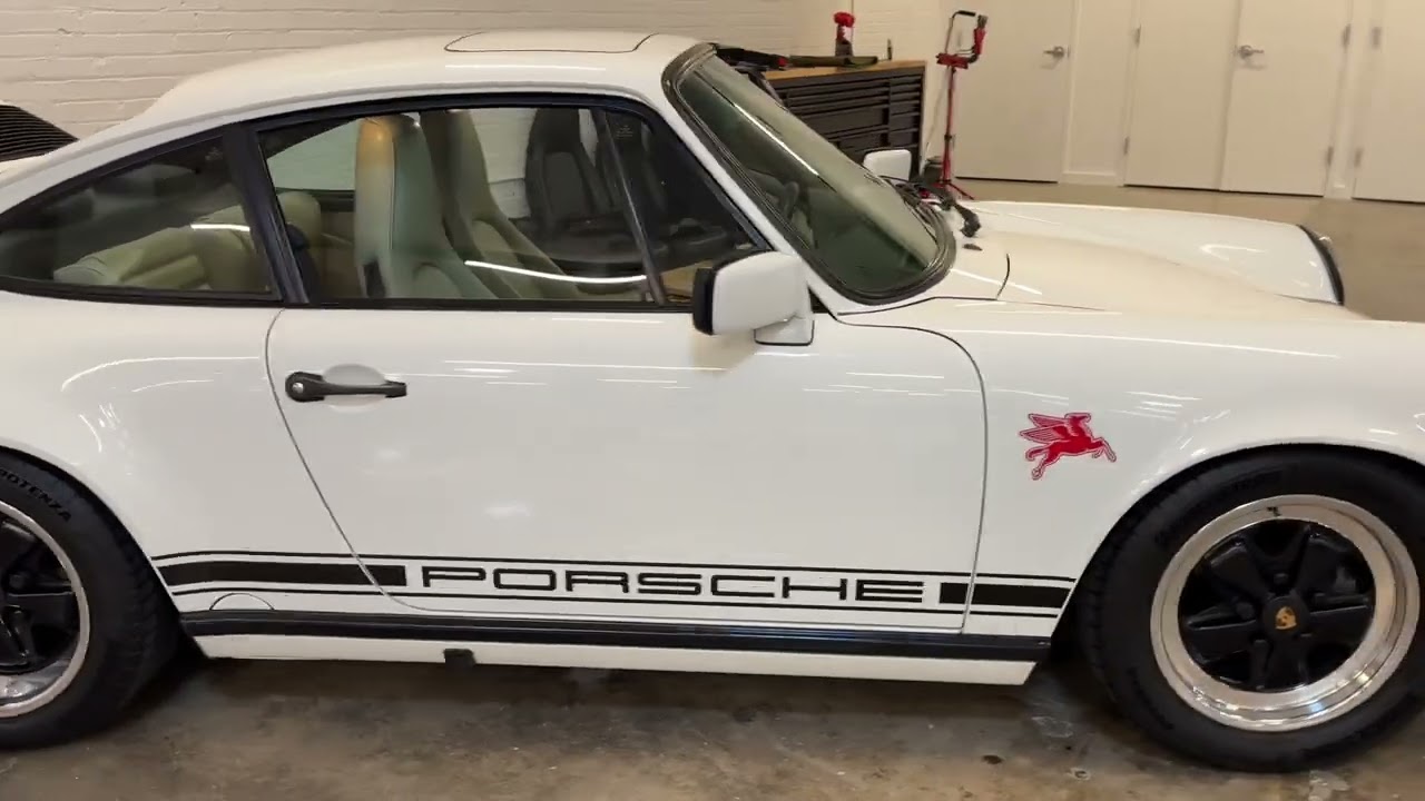 1987 Porsche 911 Carrera 3.2 Grand Prix White - Cold Start & Walk Around