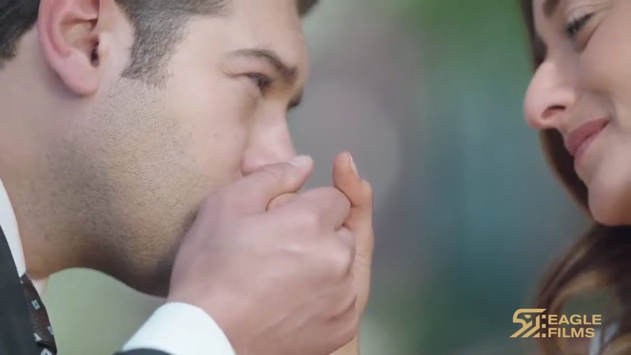 شاف مراته مع حبيبها وماسكين ايدين بعض، والمفاجئة في الاخر... أجمل مشاهد #جراند_أوتيل