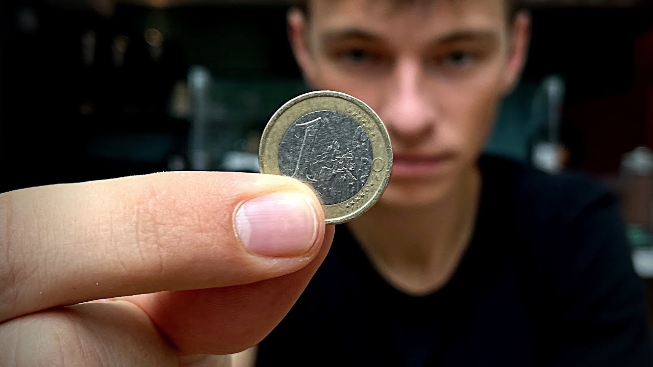 Ecco perch&egrave; NON farai mai 1&euro; da YouTuber...