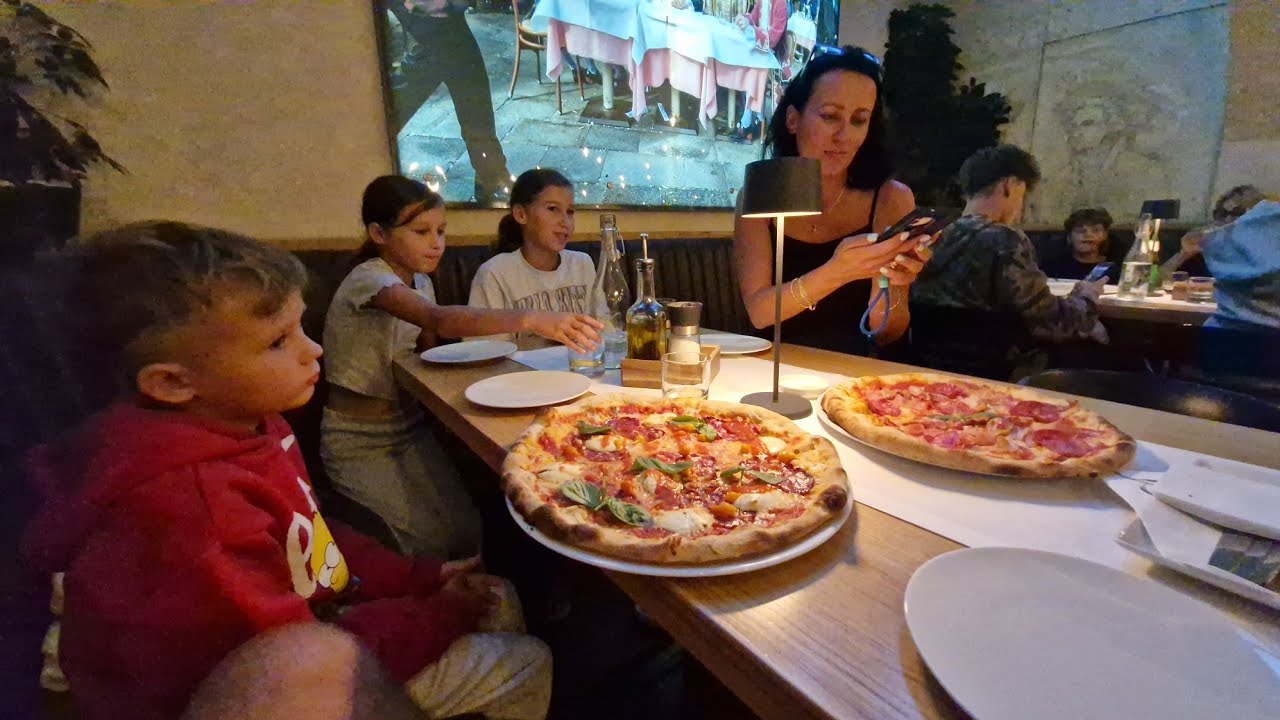 Dobrze że naciskały na tą - pizza Cristina Zakopane 